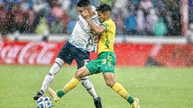 Liga de Quito llega a Argentina con tres goles de diferencia frente a Defensa y Justicia.
