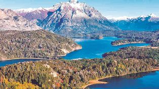 Iguazú, Cafayate, El Calafate y Villa Traful ofrecen cuatro opciones naturales para disfrutar de un descanso en Semana Santa.