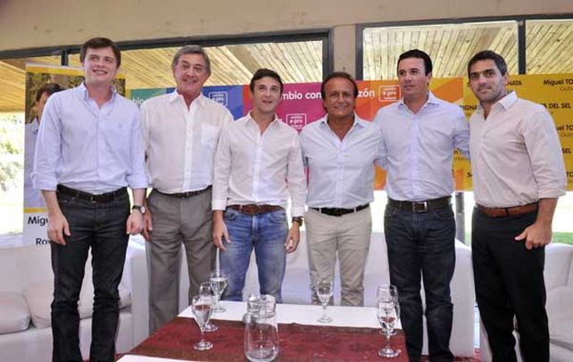 “Muchos maestros no van a dar clases y deberían dar el ejemplo”, cuestionó Del Sel