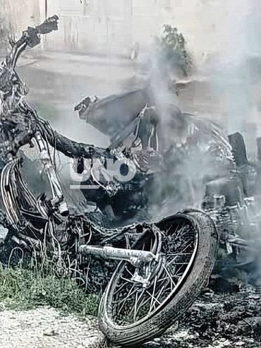 Barrio Guadalupe: investigan el incendio de tres motos secuestradas en el patio de la Comisaría 8°