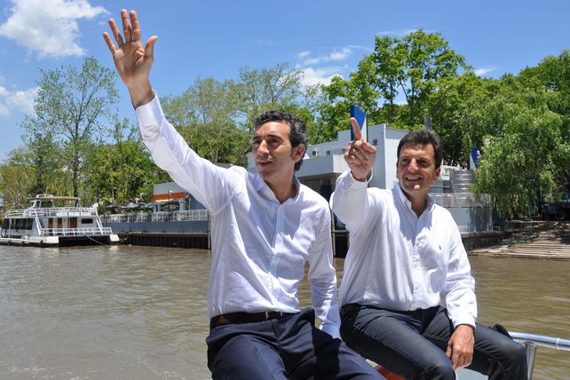 Randazzo y Massa durante un paseo por El Tigre.