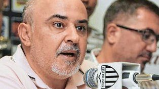 Héctor Gómez, presidente de Chaco For Ever, reconoció que ningún dirigente de Colón lo llamó por algunos jugadores que pretende,