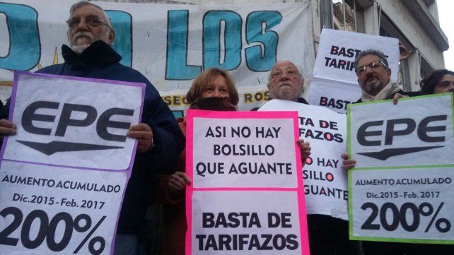 La Multisectorial Contra el Tarifazo en una de las movilizaciones realizadas en junio del año pasado en la ciudad de Rosario.&nbsp; 