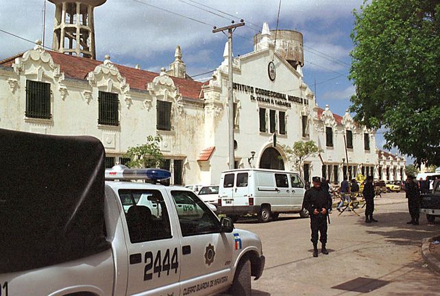 el lugar. El Servicio Penitenciario halló la sustancia en la mochila del funcionario