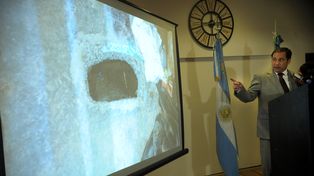 Escaparon 13 presos de Ezeiza y renunció el jefe del Servicio Penitenciario Federal