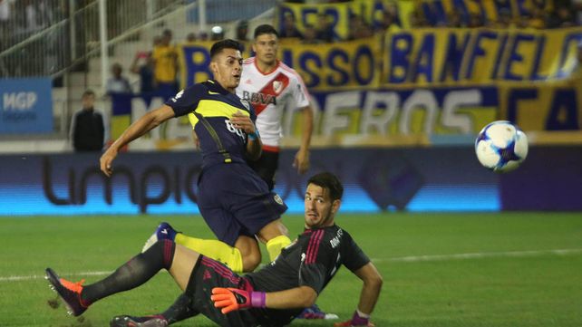 River fue superior y le ganó a Boca en el superclásico de verano