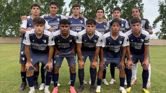 La Salle Jobson eliminó a Cosmos en los penales y es finalista del Clausura de reserva.