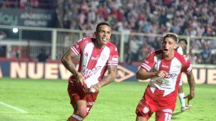 Unión habría iniciado gestiones para repatriar a Jonatan Álvez