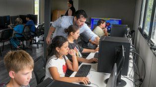 El Club Tech se puso en marcha en Paraná.