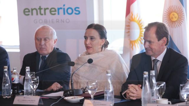 Bullrich: Hoy narcomenudeo y narcotráfico se debe combatir en equipo
