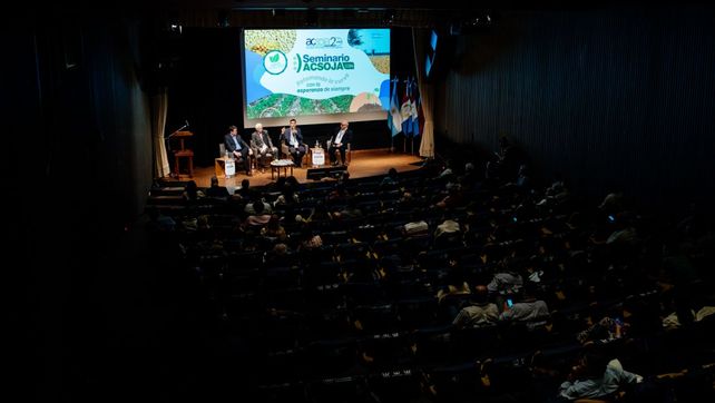 La Asociación de la Cadena de la Soja Argentina (Acsoja) cumplió 20 años. El seminario anual fue en la Bolsa.