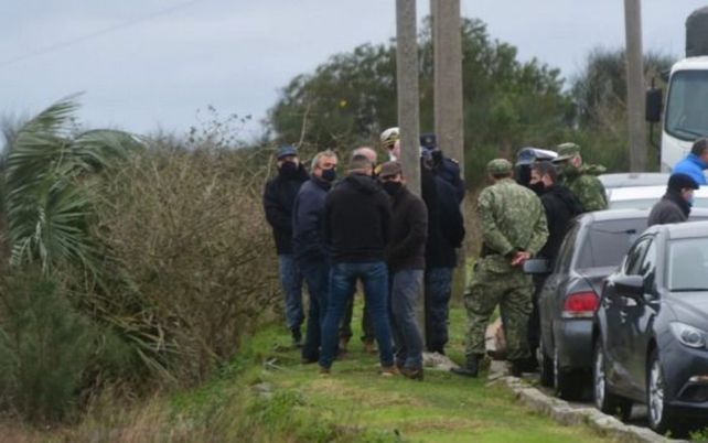 Hallan a tres infantes de marina asesinados en una base militar de la Armada uruguaya