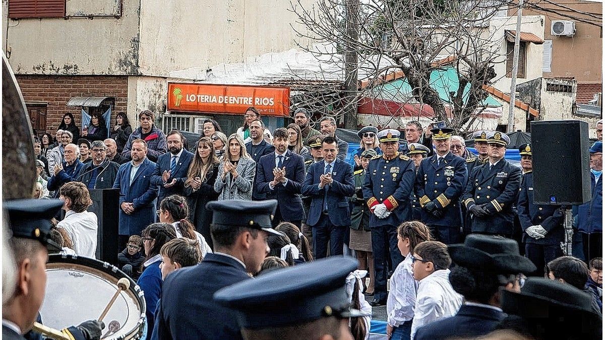 David Cáceres encabezó el acto por el 25 de Mayo: Queremos un país justo y soberano