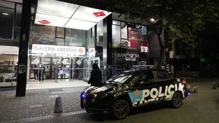 El violento asalto fue en la joyería ubicada en la galería Libertad, en Sarmiento al 800.&nbsp;