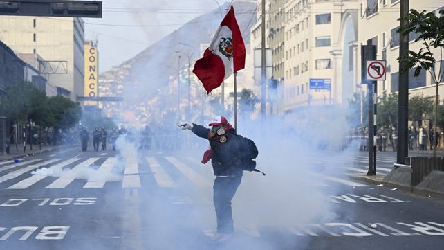 Perú: aumentan las protestas que ya dejaron siete muertos