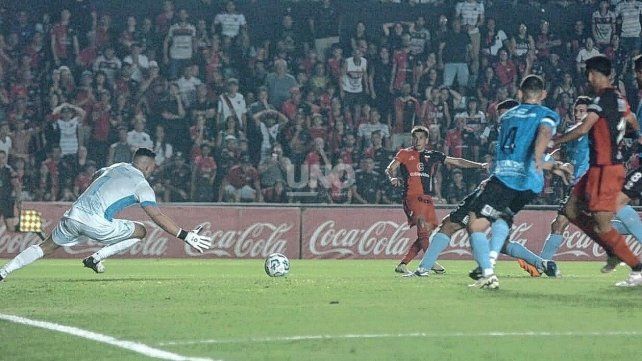 El minuto a minuto del partido entre Colón y Temperley