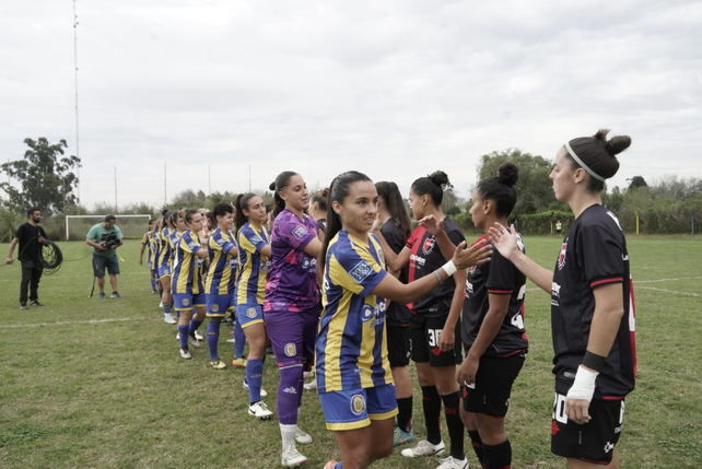 Central y Newells se enfrentan en la penúltima fecha del torneo femenino.