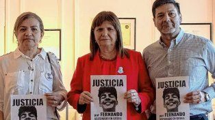 La ministra Patricia Bullrich con los padres del joven asesinado en Villa Gesell, Fernando Báez Sosa
