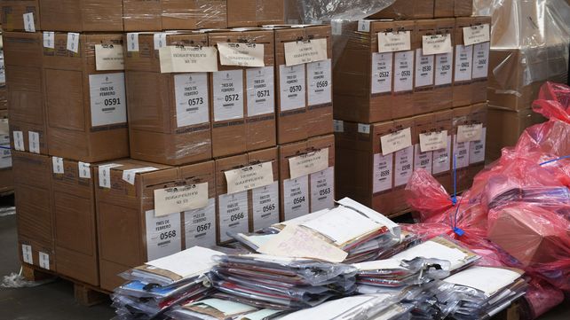 Se distribuirán las 3469 urnas y materiales que serán utilizados en los 666 establecimientos de votación para las elecciones legislativas nacionales.