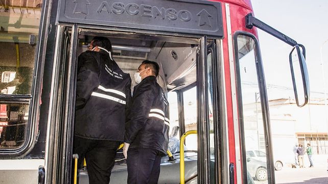 La Municipalidad controla la higiene de los colectivos
