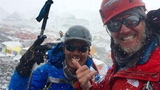 Facundo Arana llegó a la cumbre del Everest junto a otros argentinos