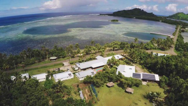 Un afortunado compró una rifa online y ganó una casa con playa privada en una isla paradisíaca