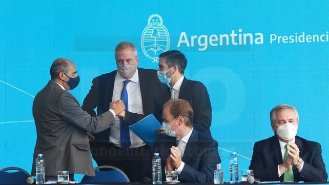 Postales de la tercera visita de Alberto Fernández a Paraná