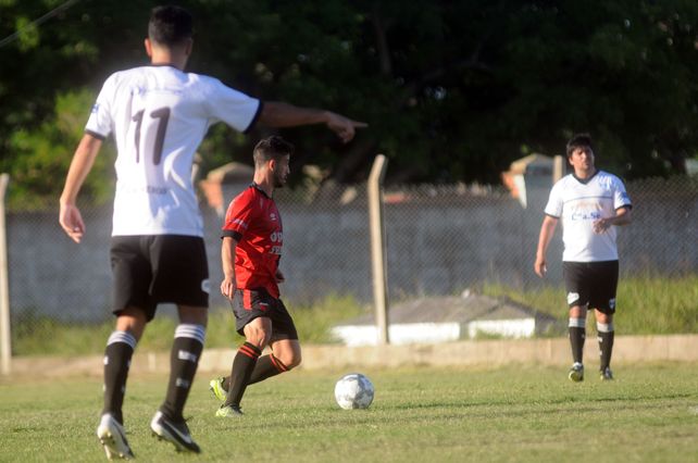 Falleció un árbitro santafesino mientras dirigía un partido