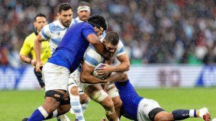 Los Pumas, bajo la lluvia, lograron su primera victoria ante Samoa por 19 a 10.