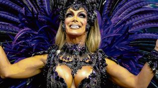 Una bailarina trans sacude los tabúes en el Carnaval de Brasil