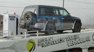 Funciona en Santa Fe el primer Taller de Revisión Técnica Obligatoria móvil