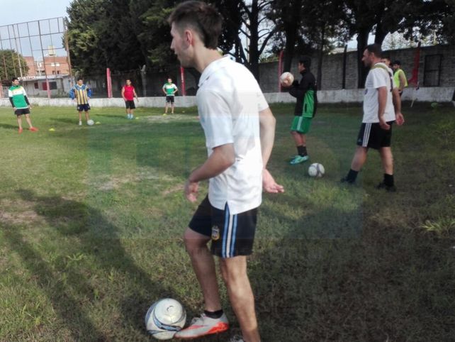 Para no perder el ritmo, Palermo y Oro Verde jugaron un amistoso