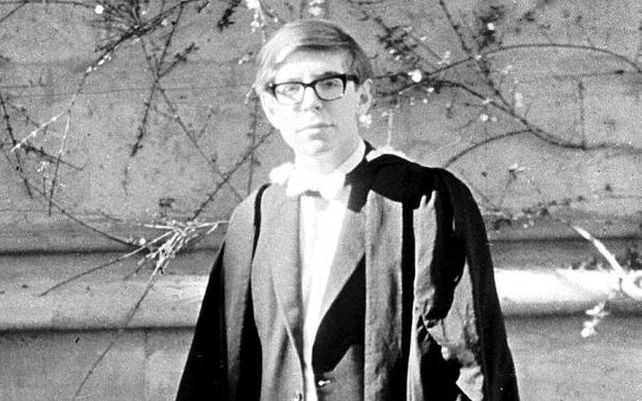 En el aniversario de nacimiento de Stephen Hawking, un repaso por su obra y su vida