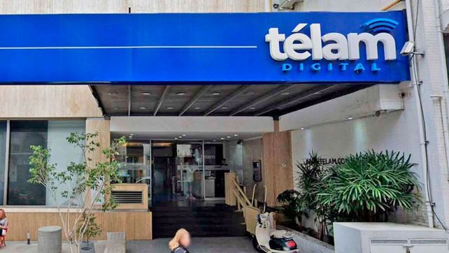 Télam suma adhesiones contra su cierre.