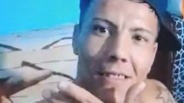 La Fiscalía de Villa Constitución difundió un pedido de captura para Luis Jonathan Gómez