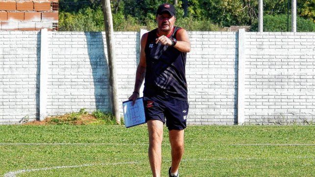 Estudiantes de Río Cuarto confirmó la llegada de Gustavo Raggio