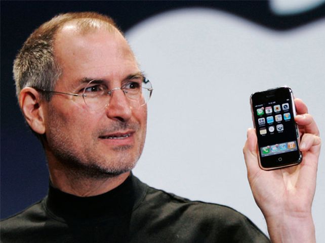 Steve Jobs cumpliría 66 años: un repaso por la vida del mítico fundador de Apple
