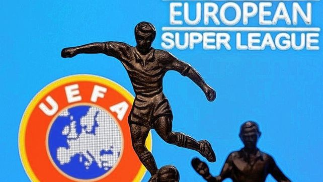 La UEFA abre expedientes contra clubes por la Superliga La UEFA abre expedientes contra clubes por la Superliga