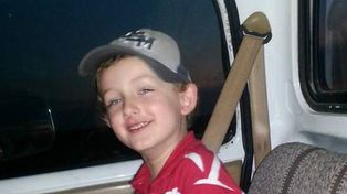 Acusan a dos policías de matar a niño de 6 años durante persecución en Louisiana