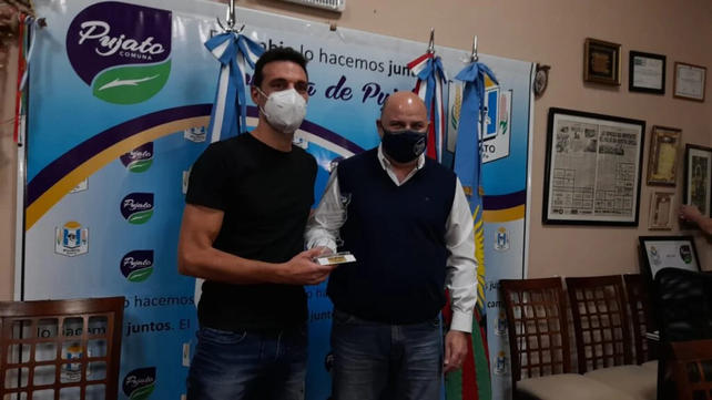 Los valores del pueblo se hicieron presentes en Scaloni