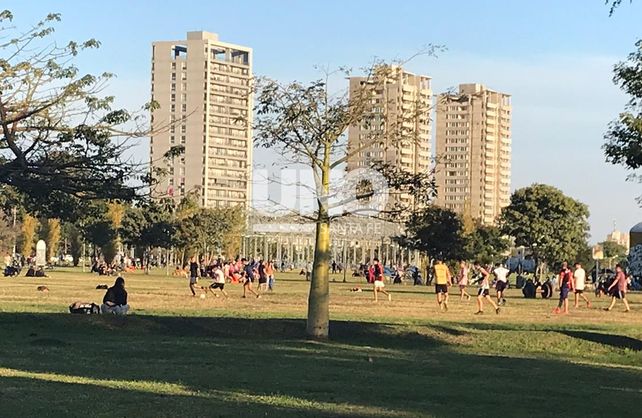 La ciudad se aleja de las restricciones con poca adhesión a las medidas