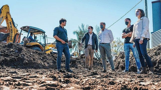 Paraná: realizan la pavimentación en barrio Lomas del Brete