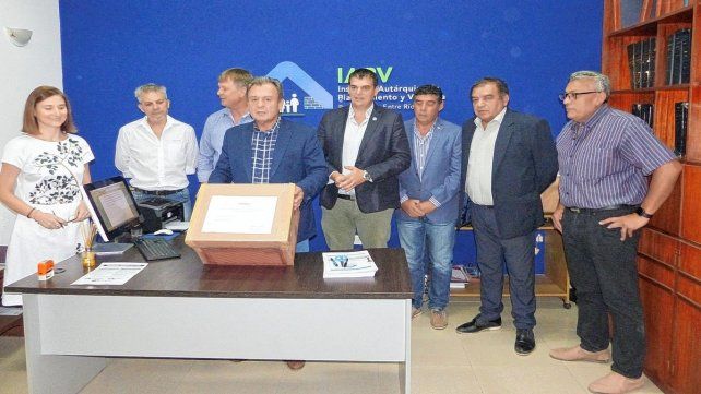 IAPV licitó nuevas viviendas para Nogoyá y Federación