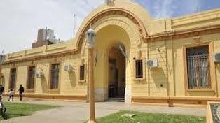 San Lorenzo: denuncian un cobro ilegal por la revisión de vehículos en la Jefatura