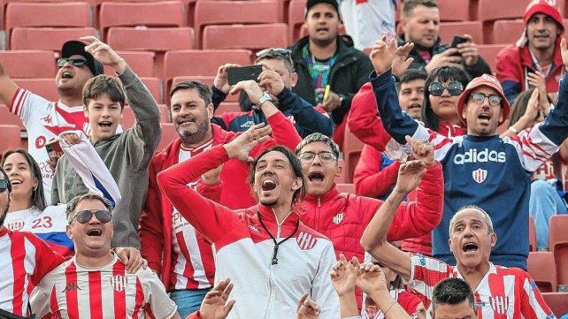 Con una foto particular, Unión empezó a palpitar su visita a Ecuador Con una foto particular, Unión empezó a palpitar su visita a Ecuador