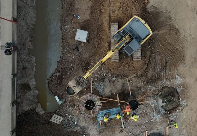 Nuevo puente Santa Fe-Santo Tomé. Expectativa por la llegada de maquinaria importada para el montaje de las vigas Nuevo puente Santa Fe-Santo Tomé. Expectativa por la llegada de maquinaria importada para el montaje de las vigas