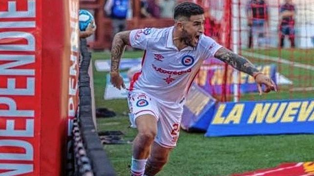 La llegada de Elías Gómez a Independiente está avanzada