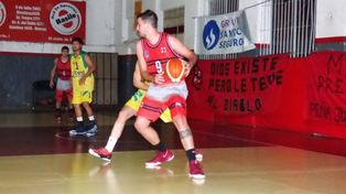 Rivadavia A ratificó su dominio en el Oficial de básquet