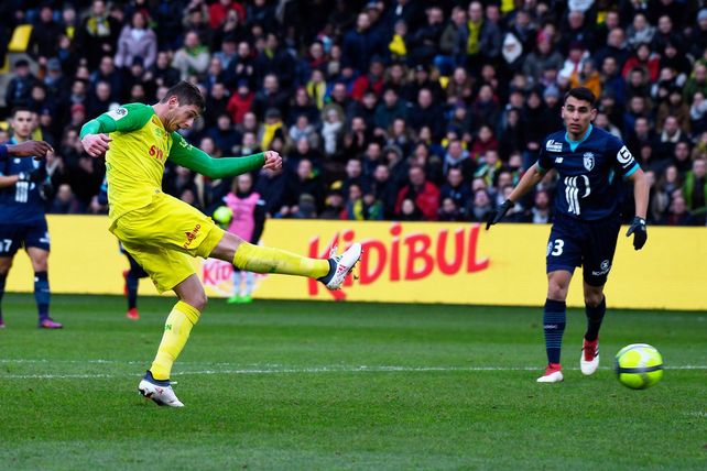 Emiliano Sala se llevó todos los aplausos en Francia