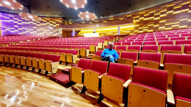 El Teatro Municipal de Puerto General San Martín ya es un ícono en la cultura regional